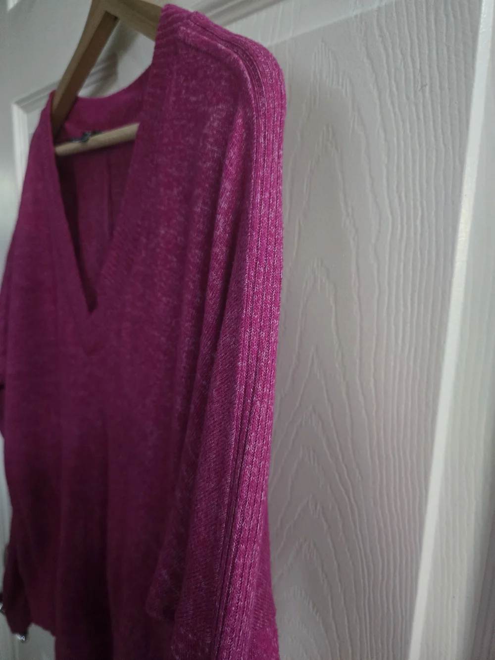 Buffalo David Bitton Women's V‑Neck Sweater in Heathered Fuchsia